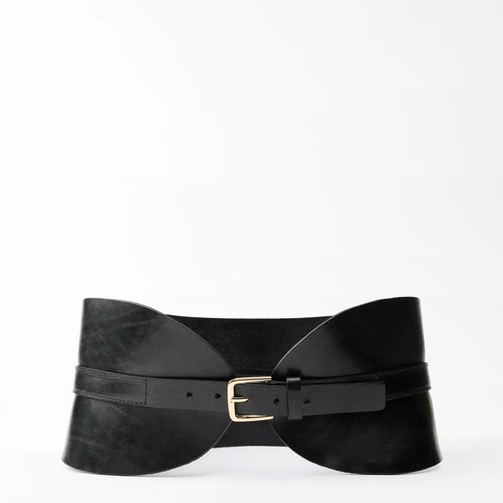 Black Leather Waist Belt